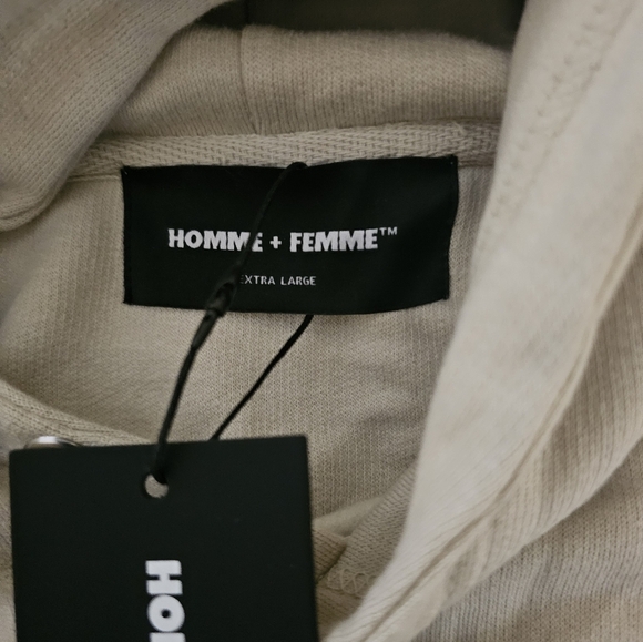 HOMME x FEMME LA HOODIE  "Twisted Fingers" - Picture 3 of 3